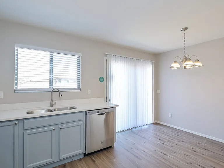 18461 S Copper Point Dr — Photo 6