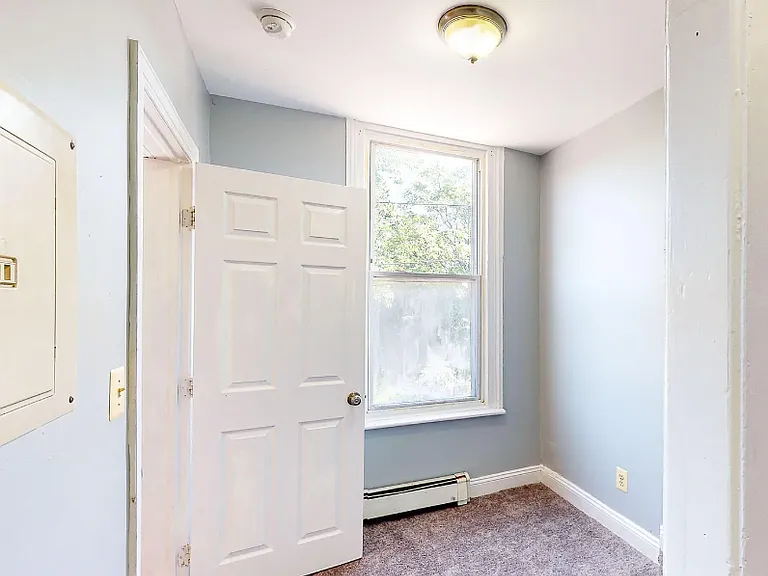 52 Bassett St #2 — Photo 6