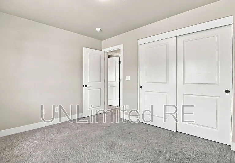 12249 Curtis Ct — Photo 24