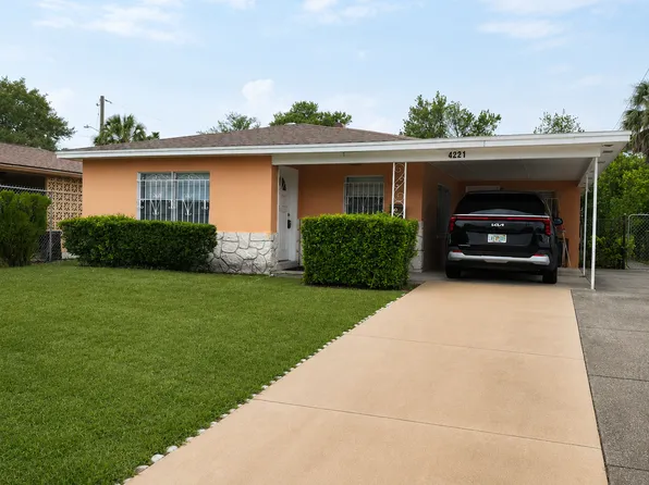4221 W Arch St, Tampa, FL 33607