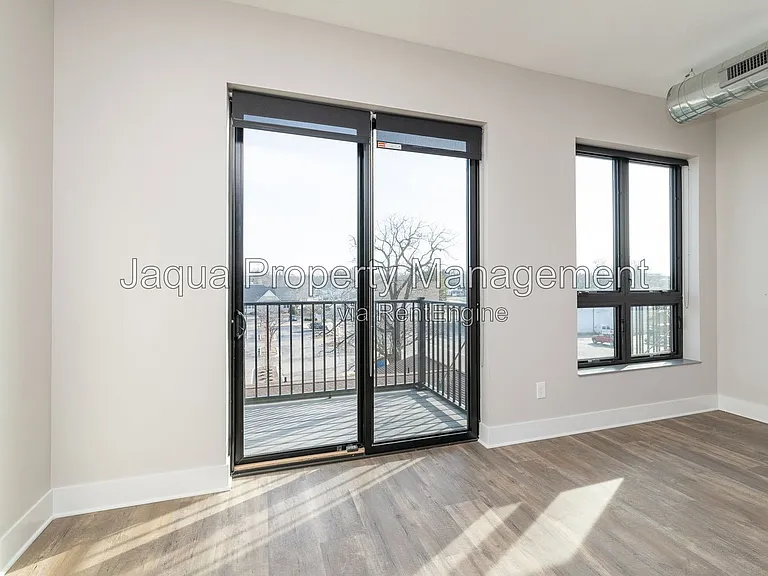335 Center St #204 — Photo 15