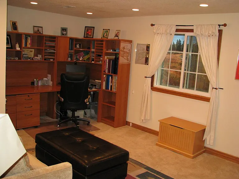 Basement finish - bedroom, office, den