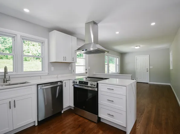 80 Hull Street, Ansonia, CT 06401