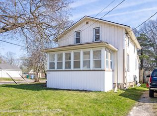 648 E Cavanaugh Rd, Lansing, MI 48910