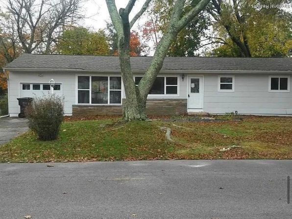 6 Lee Ave