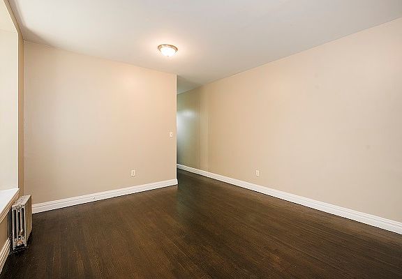 4th image of 938 Saint Nicholas Ave APT 8