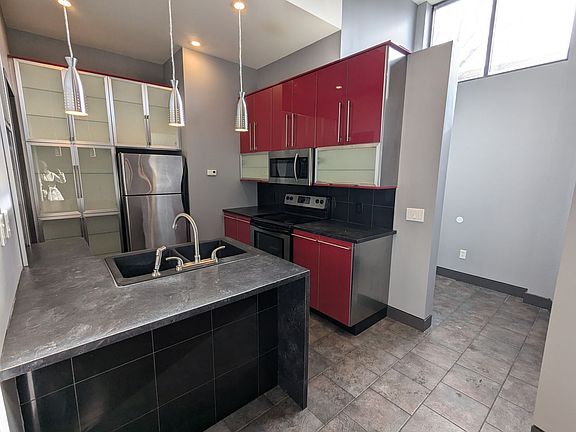 5th image of 192 Remsen St #1R