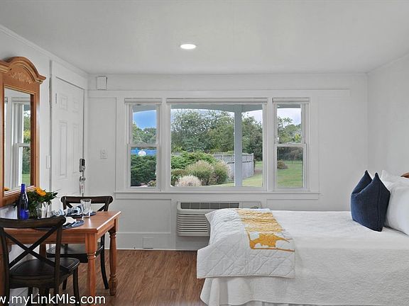 5th image of 27 Island Inn Rd #7C