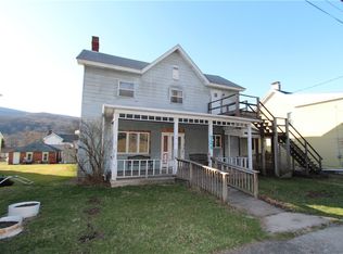 724 Lincoln St, Bolivar, PA 15923