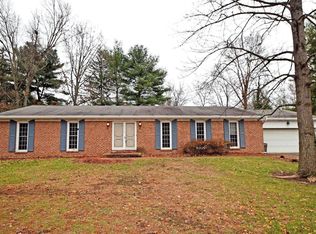 2 Kent Cir, Terrace Park, OH 45174