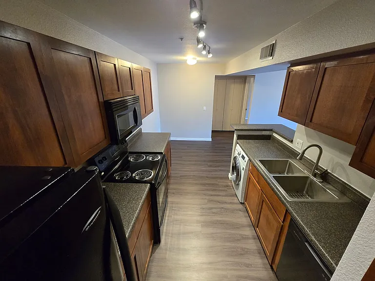 1385 W University Ave #12-195 — Photo 14