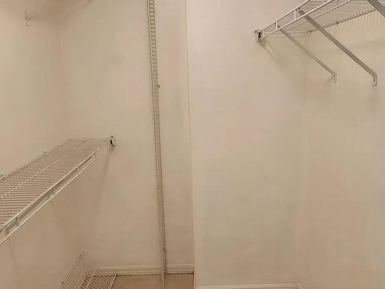 3800 Sunbeam Ct — Photo 11