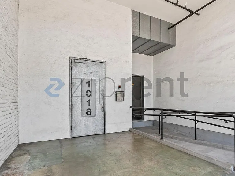 1018 4th Ave #123 — Photo 3