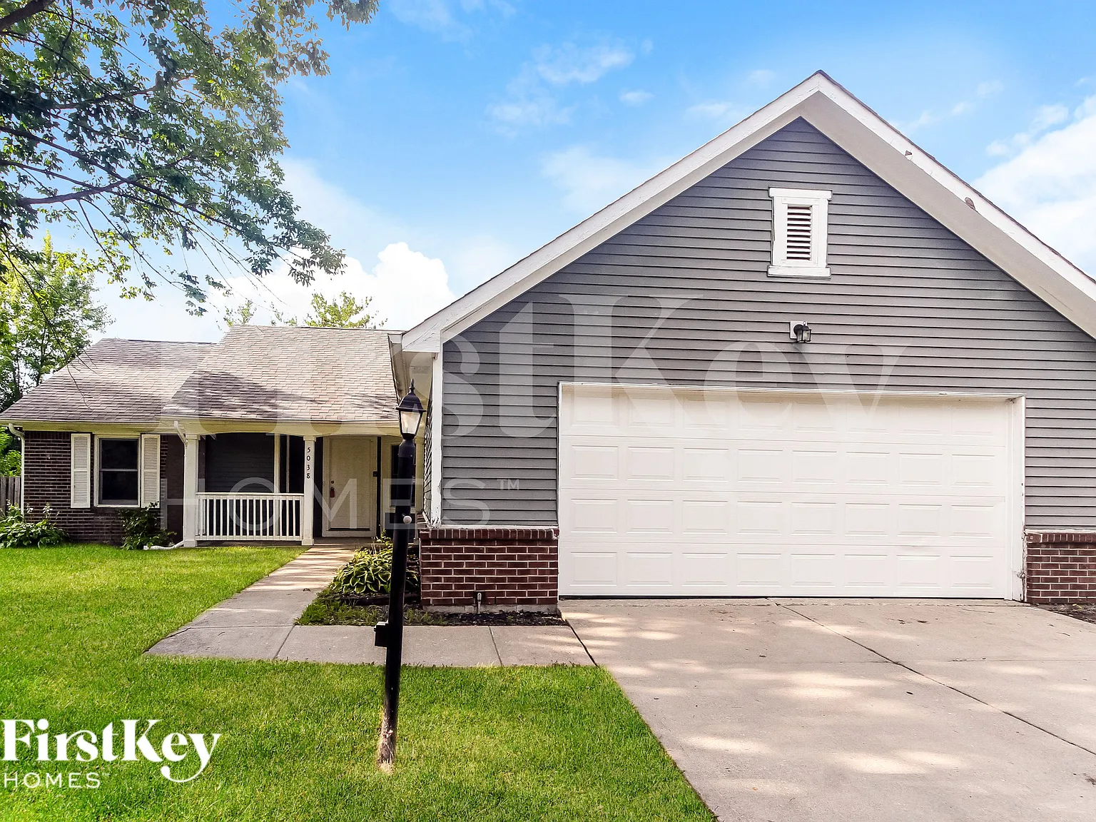 3 bed, 2.0 bath, 1614 sqft, $2,250 — Photo 1