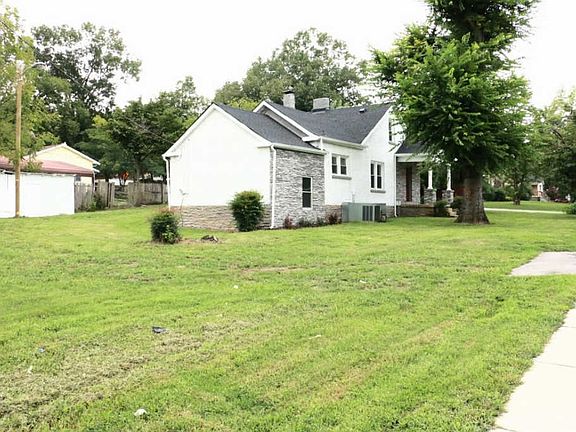 4th image of 430 Cumberland Ave
