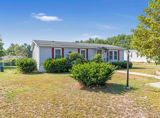 17 Wildflower Way, Rochester, NH 03868