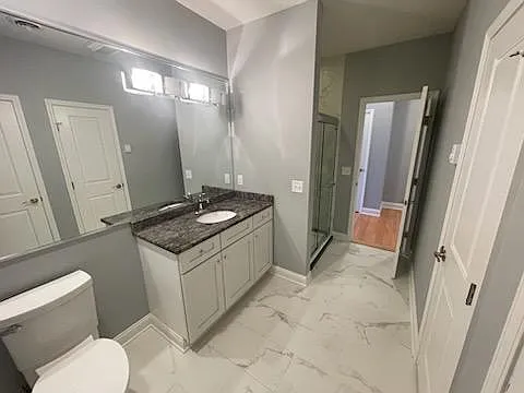 1 bed, 1000 sqft, $1,650 — Photo 2
