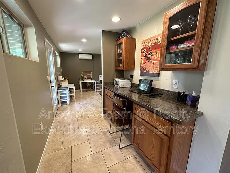 7740 E Manor Pl — Photo 10