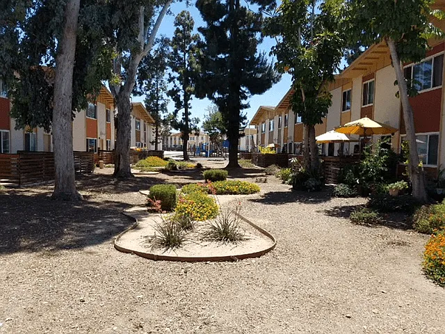 Meadowbrook — Photo 2