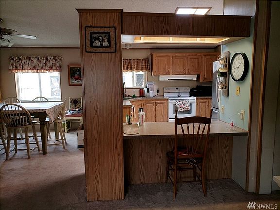 5th image of 2130 Grand Fir Dr