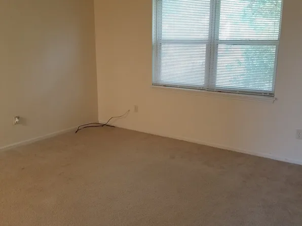 746 Demaret, 746 Demaret Dr, Columbia, MO 65202