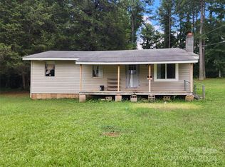 1168 Sutton Spring Rd, York, SC 29745