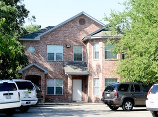 1911 S 11th St #B, Waco, TX 76706