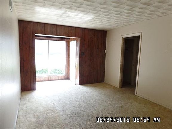 2nd image of 705 Maydelle Ln