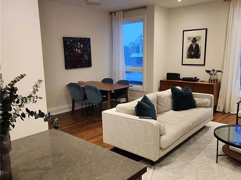 15 Ennerdale Rd #201 — Photo 4