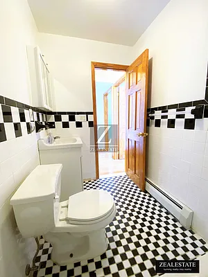 Rented by ZealEstate Group Inc | media 40