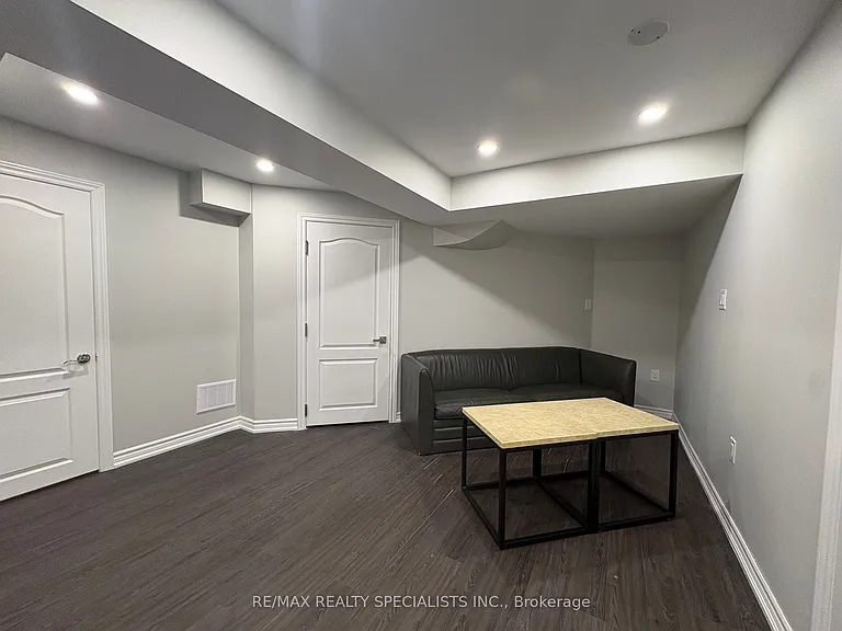 6772 Longview Pl #BASEMENT — Photo 8
