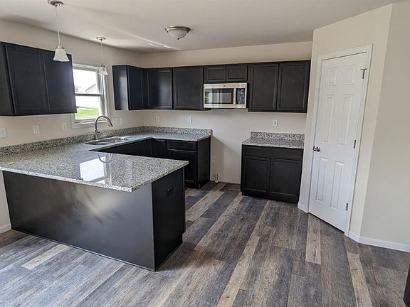 5th image of 10003 W 127th Ave