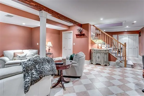 17 Webster St #1 — Photo 27