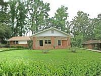 1st image of 303 Starmount Dr