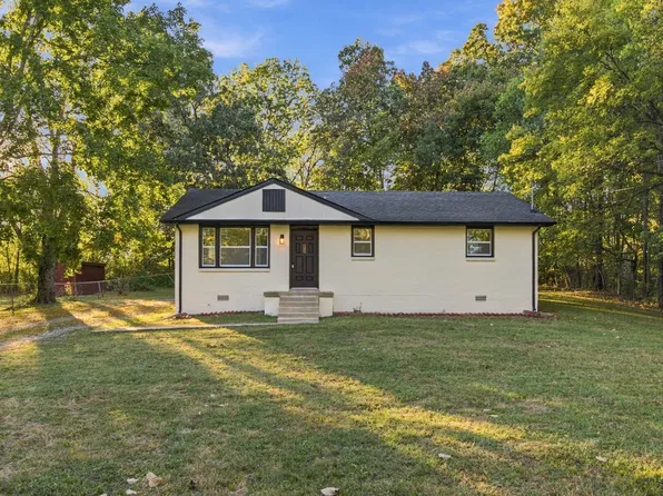 303 Jean Dr, La Vergne, TN 37086