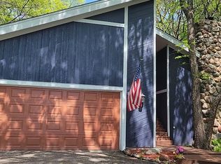 3601 Park Valley Rd, Minnetonka, MN 55305