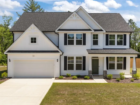 134 Pinnacle Court, Raeford, NC 28376