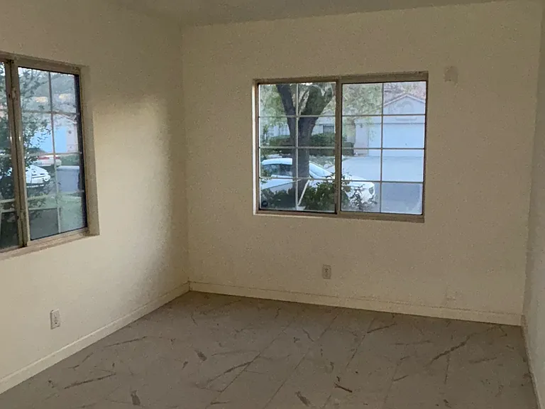 38922 Emerson Dr — Photo 5