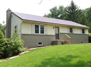 680 Reinholds Rd, Denver, PA 17517