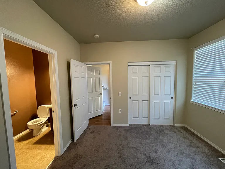 4864 SE Lone Oak St — Photo 6