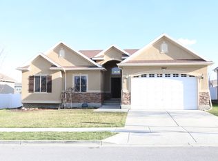 13617 S Daggerwing Way, Riverton, UT 84096