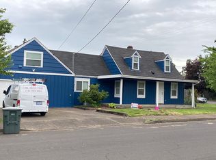 285 S 37th St, Springfield, OR 97478