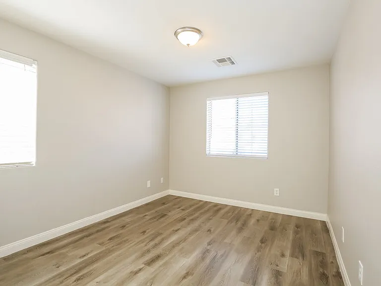 9477 Grandview Spring Ave — Photo 14