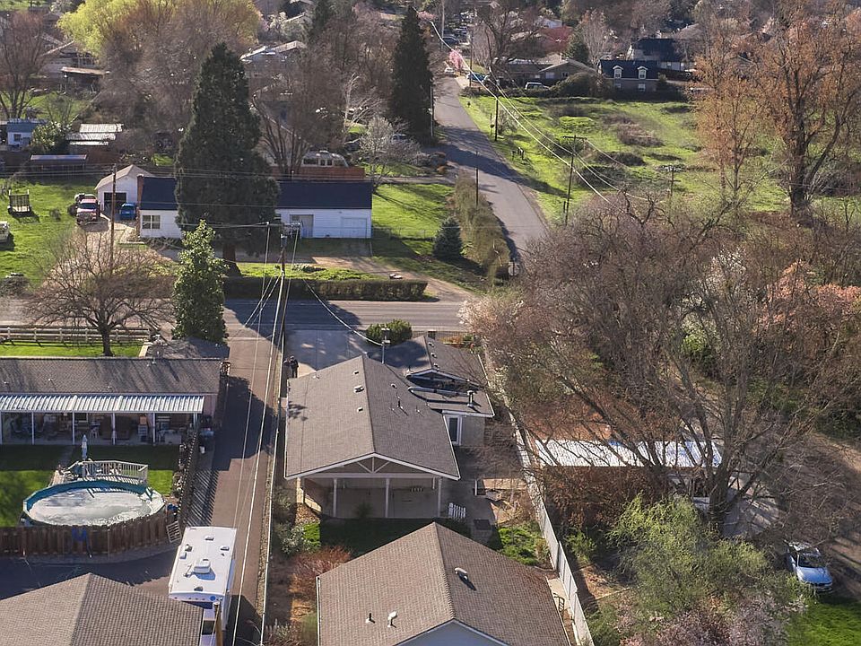 23212325 Kings Hwy, Medford, OR 97501 Zillow