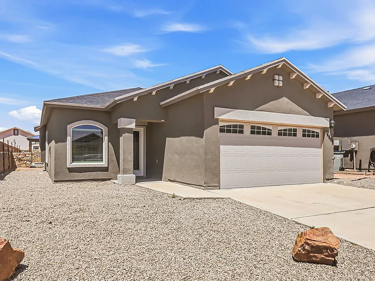 14609 Carlo Alvarado Dr — Photo 3