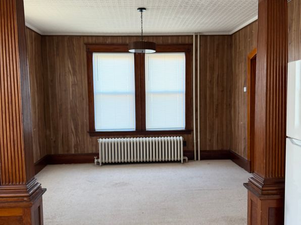 144 Walnut St #1