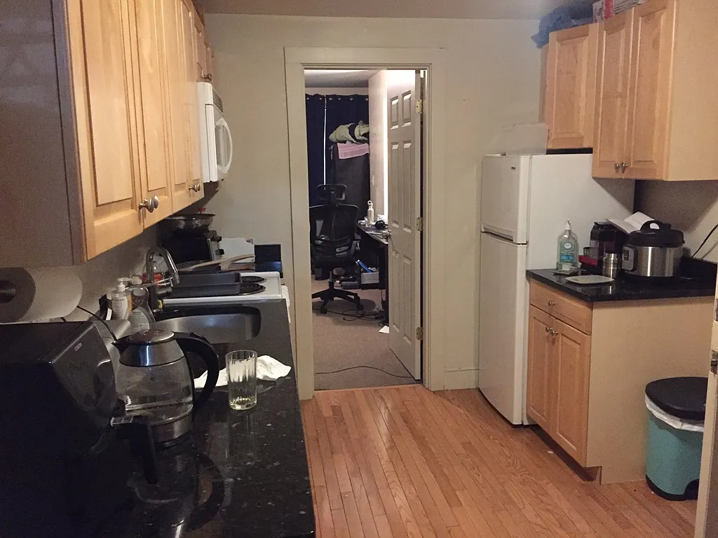 2 bed, 800 sqft, $1,400 — Photo 1