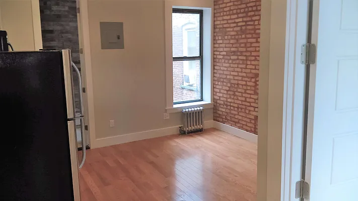 Rented by The Hamilton Group | media 26