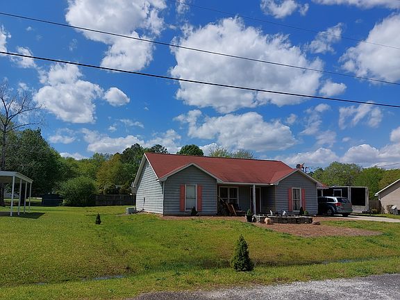 3rd image of 131 Lee Road 919