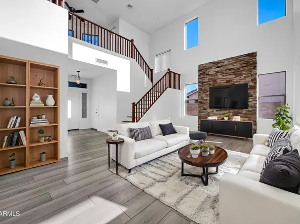 16529 W SAGUARO Lane, Surprise, AZ 85388